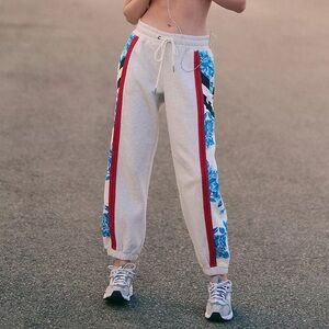 Free People Print Sprint Finish Floral Side Stripe Jogger Pants Size XS NWT